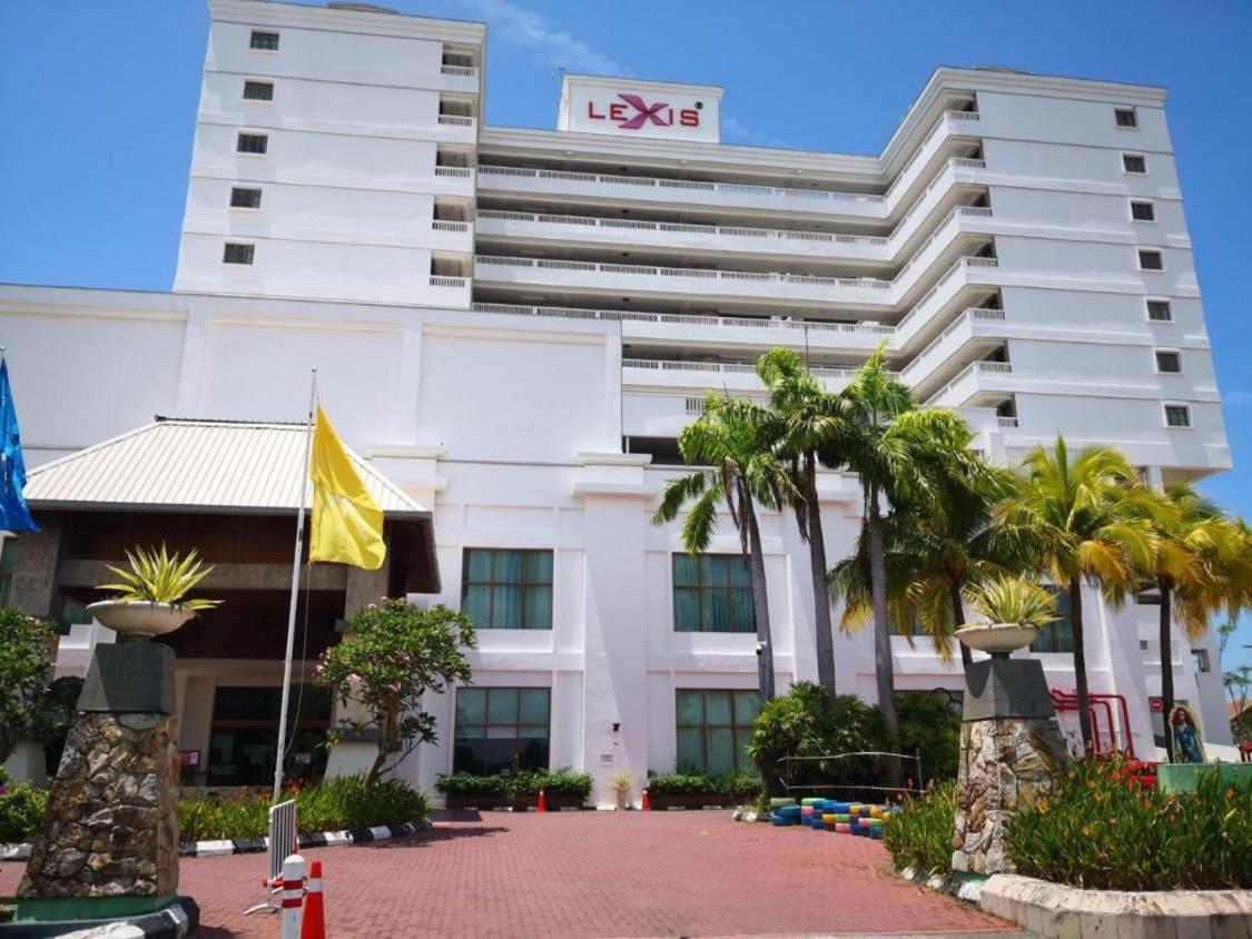 Water Chalet Port Dickson- Private Екстер'єр фото